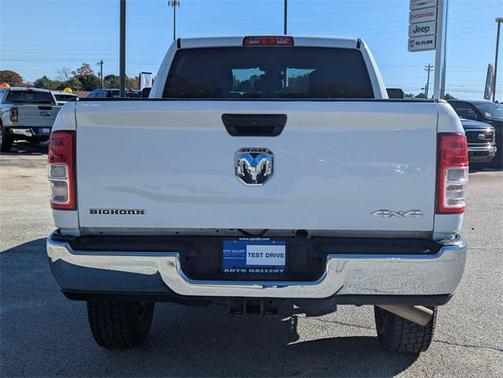 2024 RAM 2500 Big Horn Crew Cab 4x4 6'4' Box