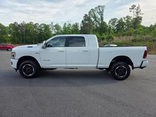 2025 RAM 2500 Laramie Crew Cab 4x4 6'4' Box