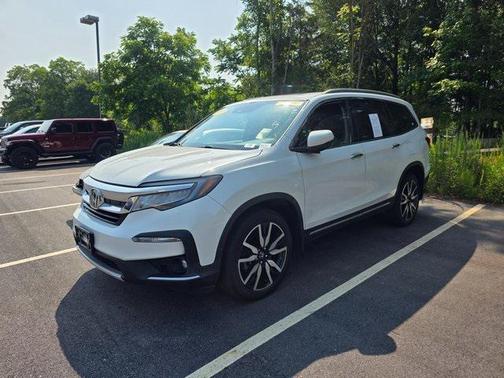 2021 Honda Pilot Touring 8-Passenger