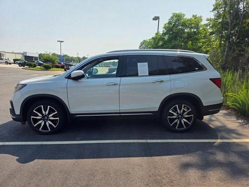 2021 Honda Pilot Touring 8-Passenger