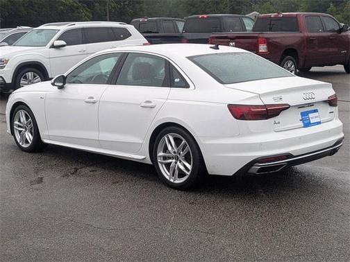 2023 Audi A4 45 S line Premium Plus