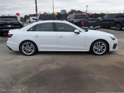 2023 Audi A4 45 S line Premium Plus