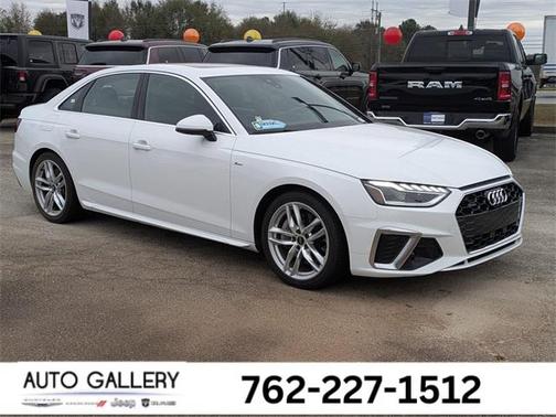 2023 Audi A4 45 S line Premium Plus