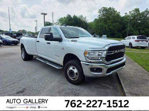 2024 RAM 3500 Big Horn Crew Cab 4x4 8' Box
