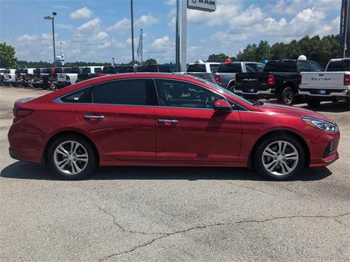 2018 Hyundai SONATA Limited