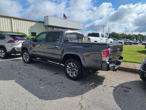 2017 Toyota Tacoma Limited