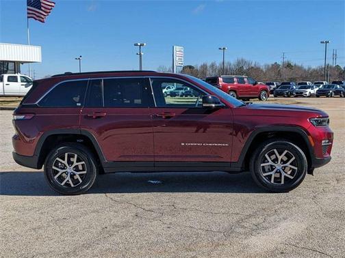 2025 Jeep Grand Cherokee Limited X