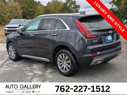 2023 Cadillac XT4 Premium Luxury