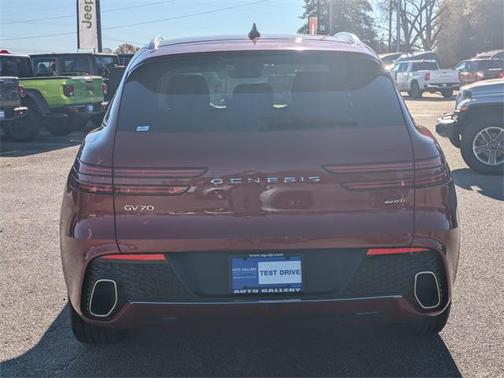 2025 Genesis GV70 2.5T AWD