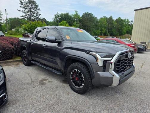 2022 Toyota Tundra SR5