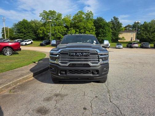 2025 RAM 2500 Laramie Crew Cab 4x4 8' Box