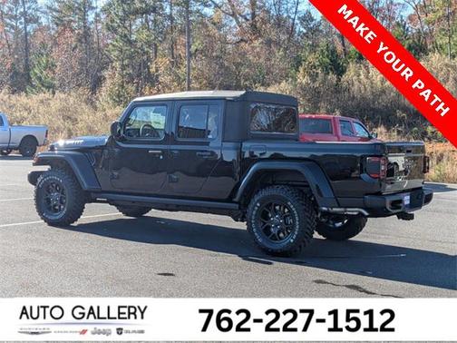 2025 Jeep Gladiator Willys