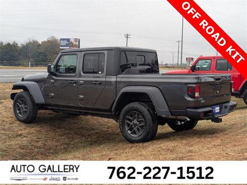 2025 Jeep Gladiator Sport S