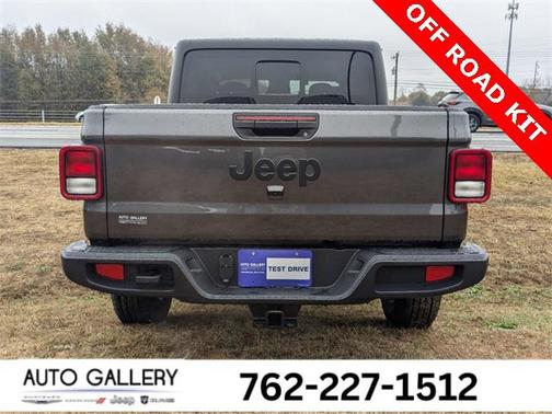 2025 Jeep Gladiator Sport S