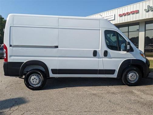 2025 RAM ProMaster 1500 Base