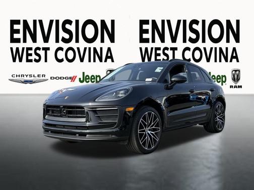 2025 Porsche Macan Base
