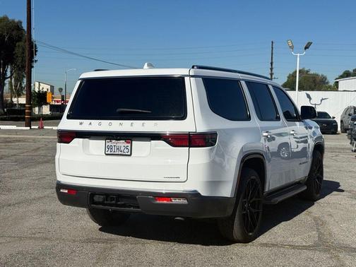 2022 Jeep Wagoneer Series II