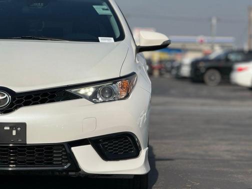 2018 Toyota Corolla iM Base