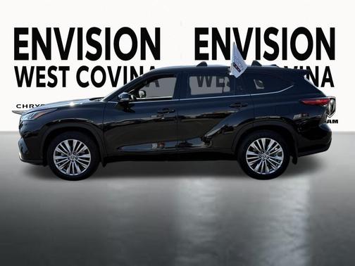 2023 Toyota Highlander Platinum