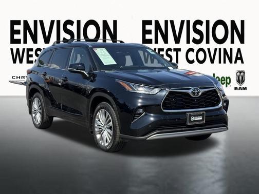2023 Toyota Highlander Platinum