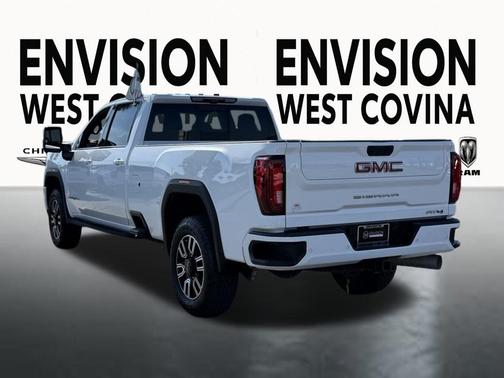 2023 GMC Sierra 3500 AT4