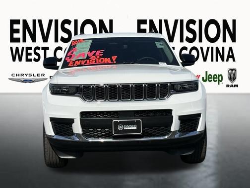 2023 Jeep Grand Cherokee L Laredo