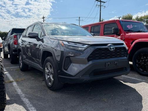 2024 Toyota RAV4 Hybrid XLE
