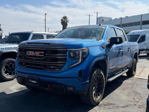 2023 GMC Sierra 1500 AT4X