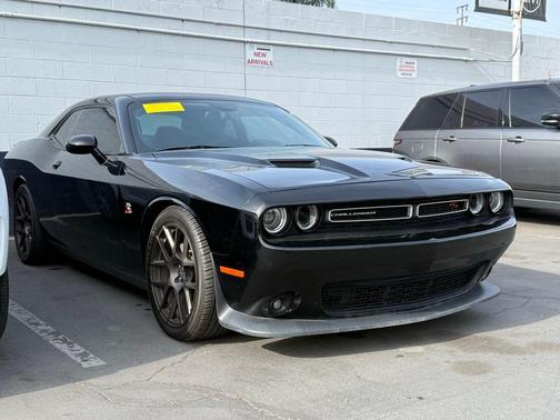 2016 Dodge Challenger R/T Scat Pack