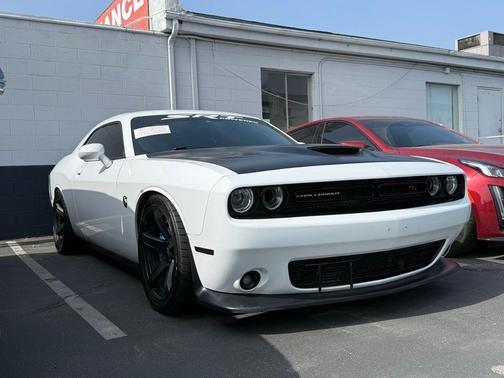2016 Dodge Challenger R/T Scat Pack