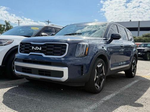 2025 Kia Telluride S
