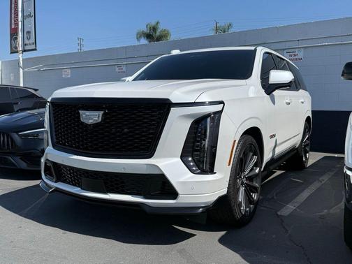 2025 Cadillac Escalade V-Series