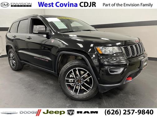 Photo 1 of 32 of 2021 Jeep Grand Cherokee Trailhawk