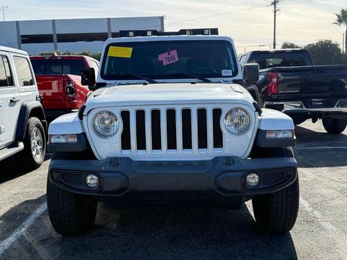 2020 Jeep Wrangler Unlimited Sahara