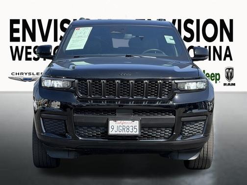 Diamond Black 2023 Jeep Grand Cherokee L Laredo