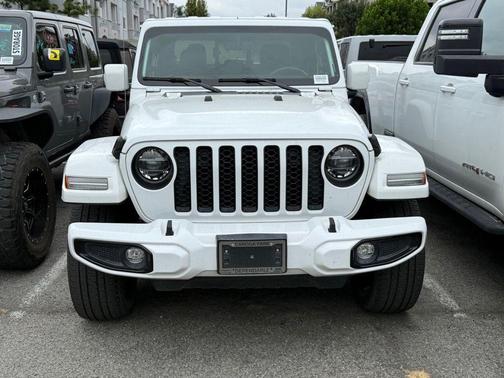 2021 Jeep Gladiator Overland
