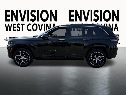 2022 Jeep Grand Cherokee Summit