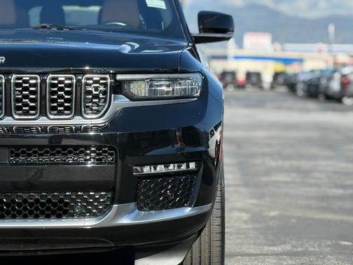 2021 Jeep Grand Cherokee L Summit