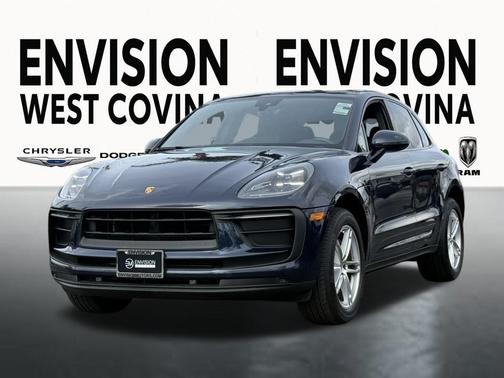 2022 Porsche Macan Base