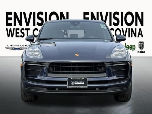2022 Porsche Macan Base
