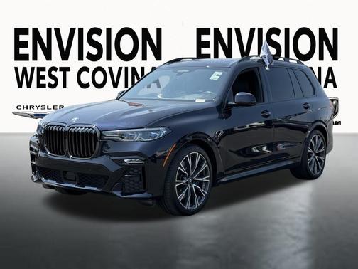2022 BMW X7 M50i
