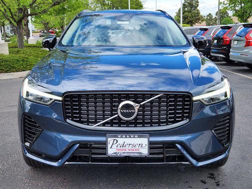 2025 Volvo XC60 Plug-In Hybrid T8 Core