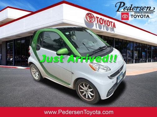 Crystal White 2015 smart ForTwo Electric Drive passion