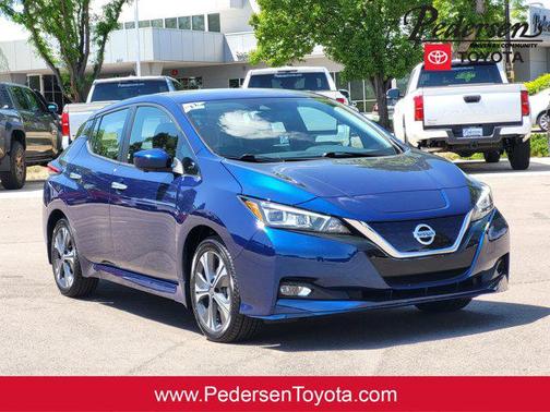 Deep Blue Pearl 2022 Nissan Leaf SV PLUS 62 kWh