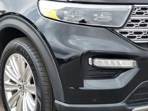 Agate Black Metallic 2022 Ford Explorer Limited