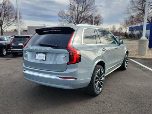 2026 Volvo XC90 B6 Ultra 7-Seater