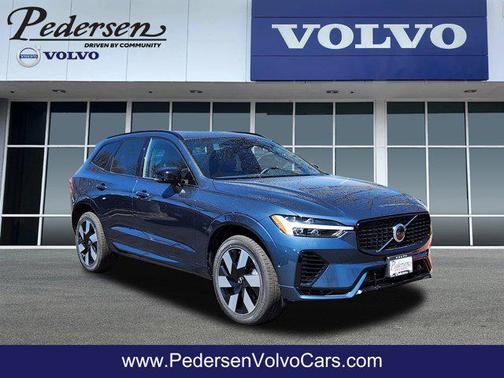 2025 Volvo XC60 Plug-In Hybrid T8 Plus