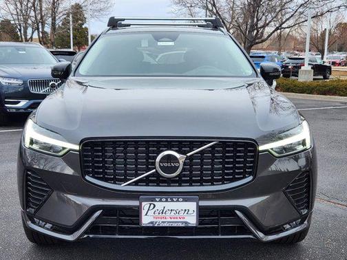 2025 Volvo XC60 B5 Core