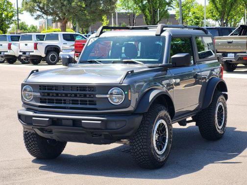 Carbonized Gray Metallic 2023 Ford Bronco Base