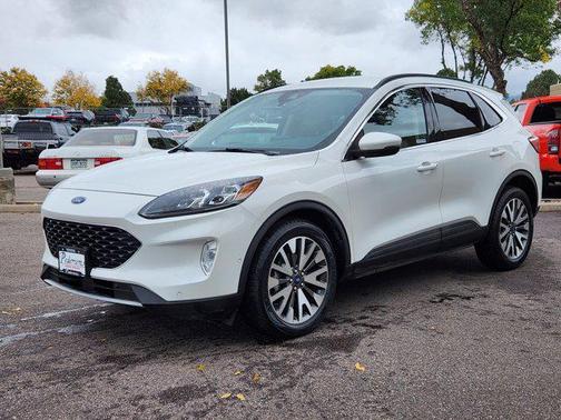 2020 Ford Escape Titanium